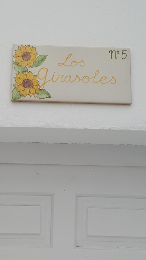 Hospedería Rural Las Buganvillas El Rocío Exterior foto